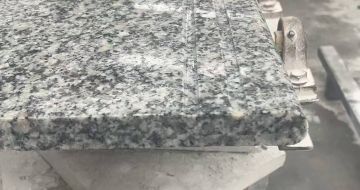 连云港芝麻白楼梯踏步 芙蓉白