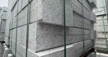 连云港芝麻白路牙石 马路牙子