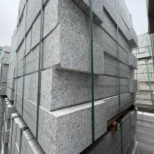 连云港芝麻白路牙石 马路牙子
